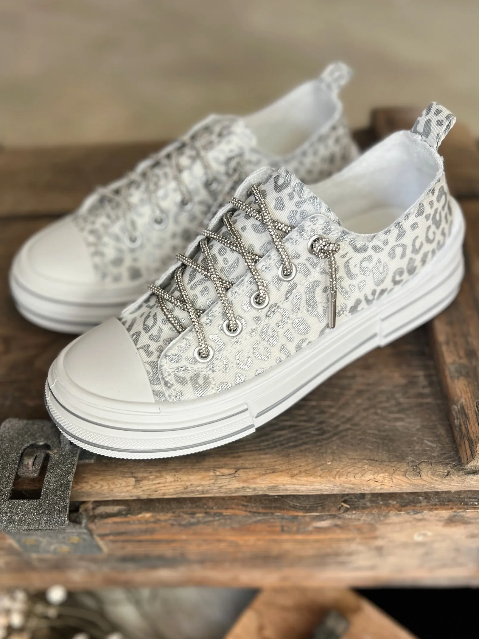 Can I Get An Aman White Leopard Sneakers