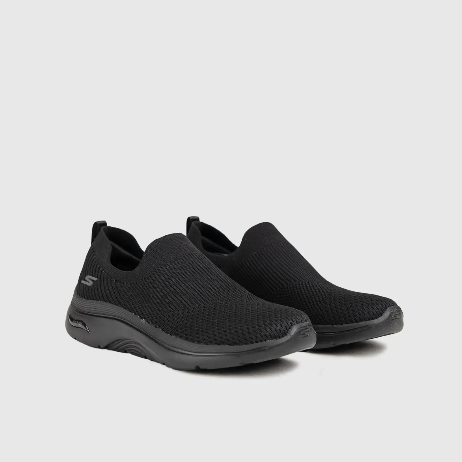 Go Walk Arch Fit 2.0 Comfort Slip Ons Black 125300