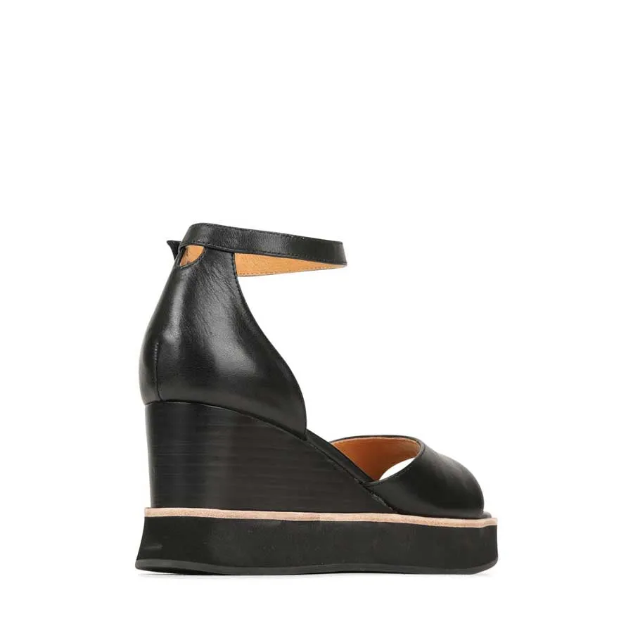 JUNAH LEATHER WEDGE SANDALS