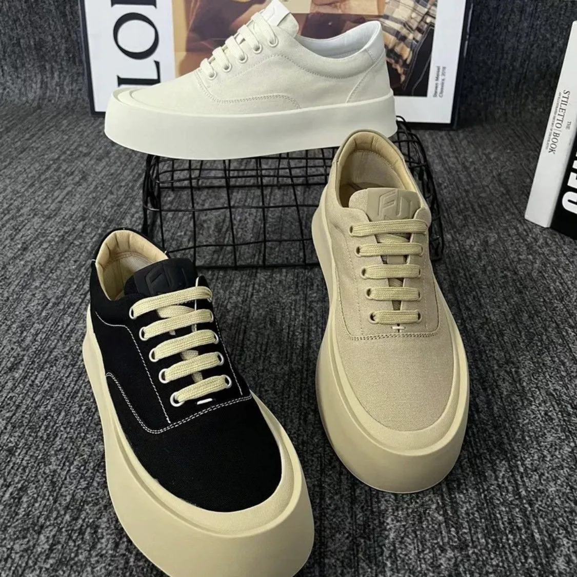 Lace-up canvas breathable casual shoes