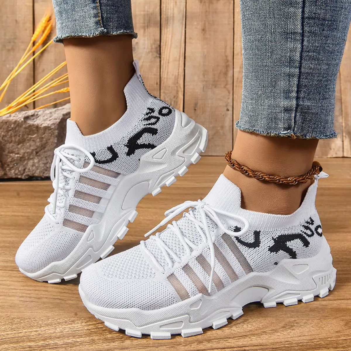 Lightweight Mesh Lace-Up Running Sneakers