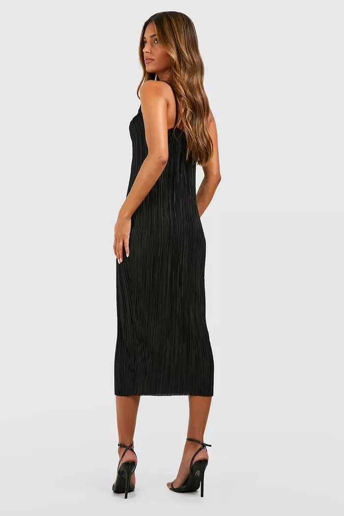 Plisse strappy midaxi dress in black