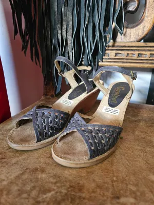 Vintage Ladies Woven Leather Wedge Shoes – Size 8.5B